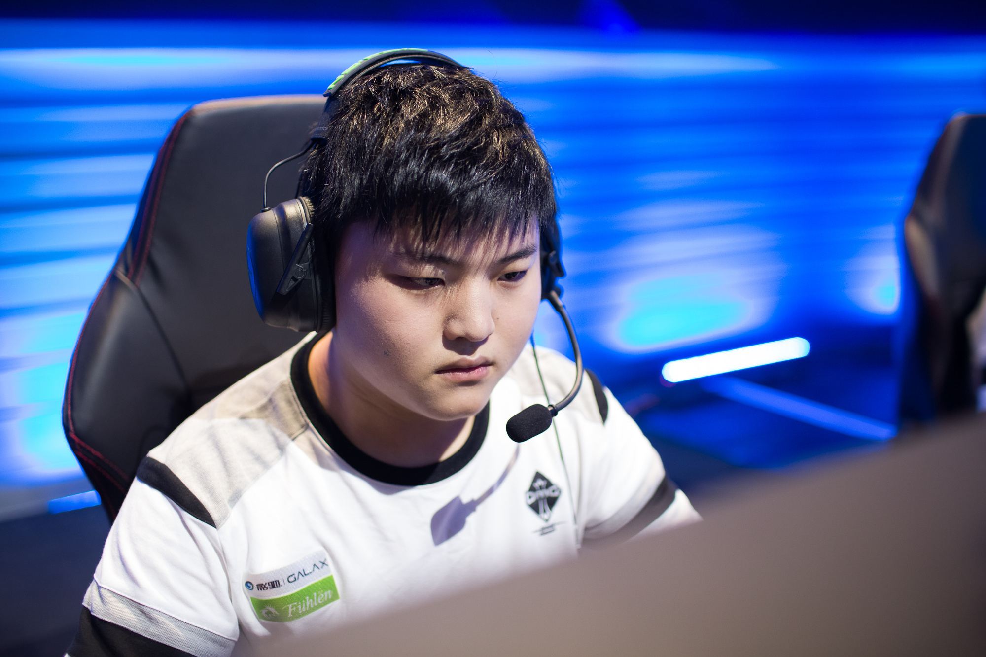 也让法国看 也让法国看